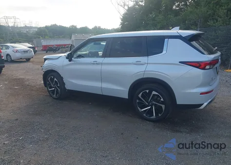 2024 Mitsubishi Outlander Se 2.5 S-Awc/Se Black Edition S-Awc/Se Black Edition W/Pano Roof S-Awc/Se Ralliart S-Awc z USA, uszkodzony, nr VIN JA4J4VA89RZ027498